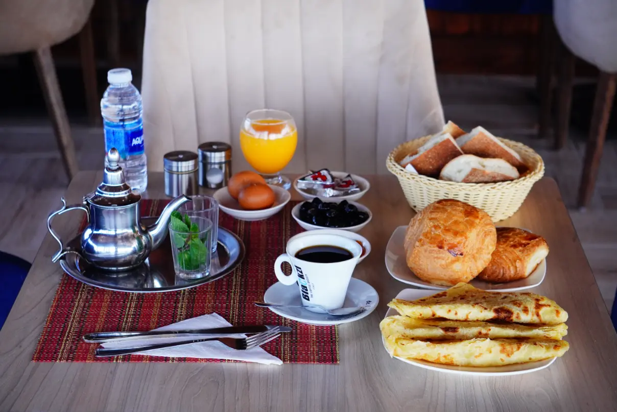 services provided by Hotel Moukawama Dakhla - Moroccan Breakfast Service